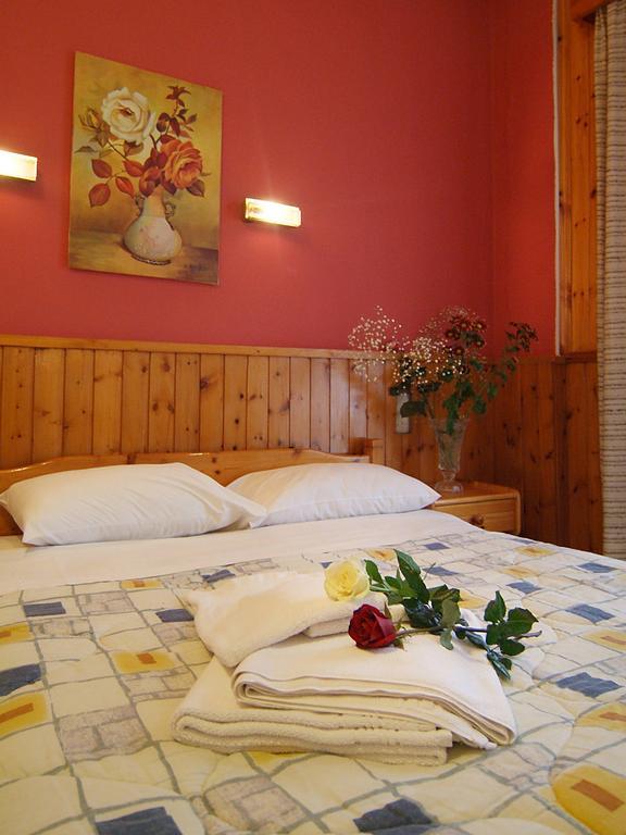 Hotel Athina Delphi 외부 사진