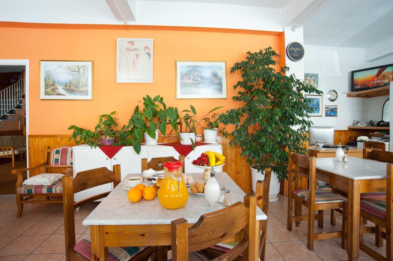 Hotel Athina Delphi 외부 사진