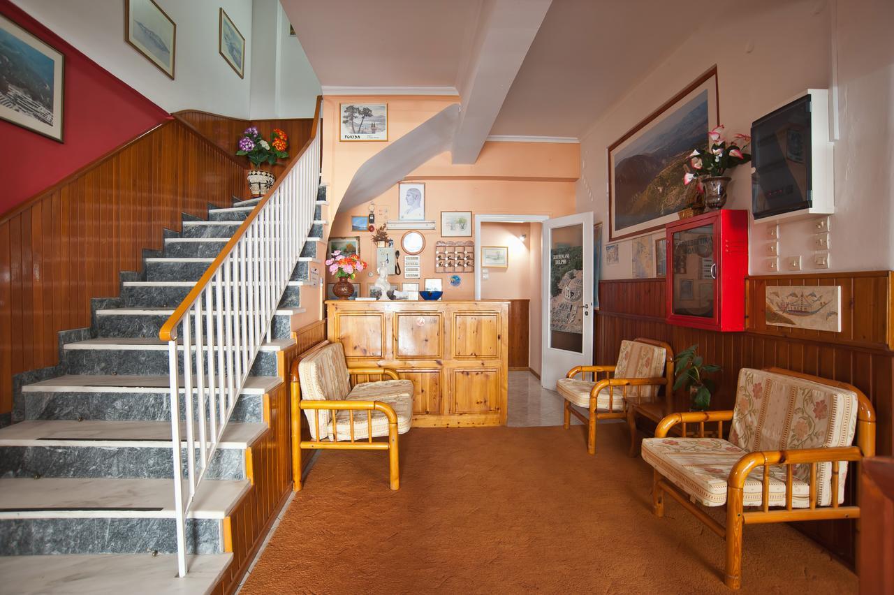 Hotel Athina Delphi 외부 사진